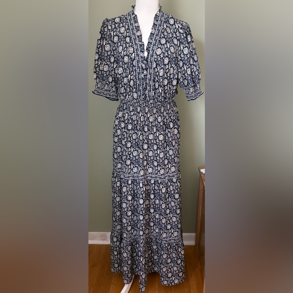 LIKE NEW•Max Studio•Floral Short Sleeve Tiered Ruffle Maxi Dress |Navy/Cream |XL - Picture 3 of 7